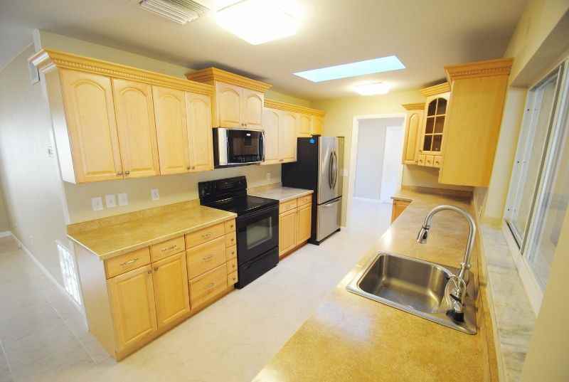 1137 Pheasant Cir - Photo 3 of 14