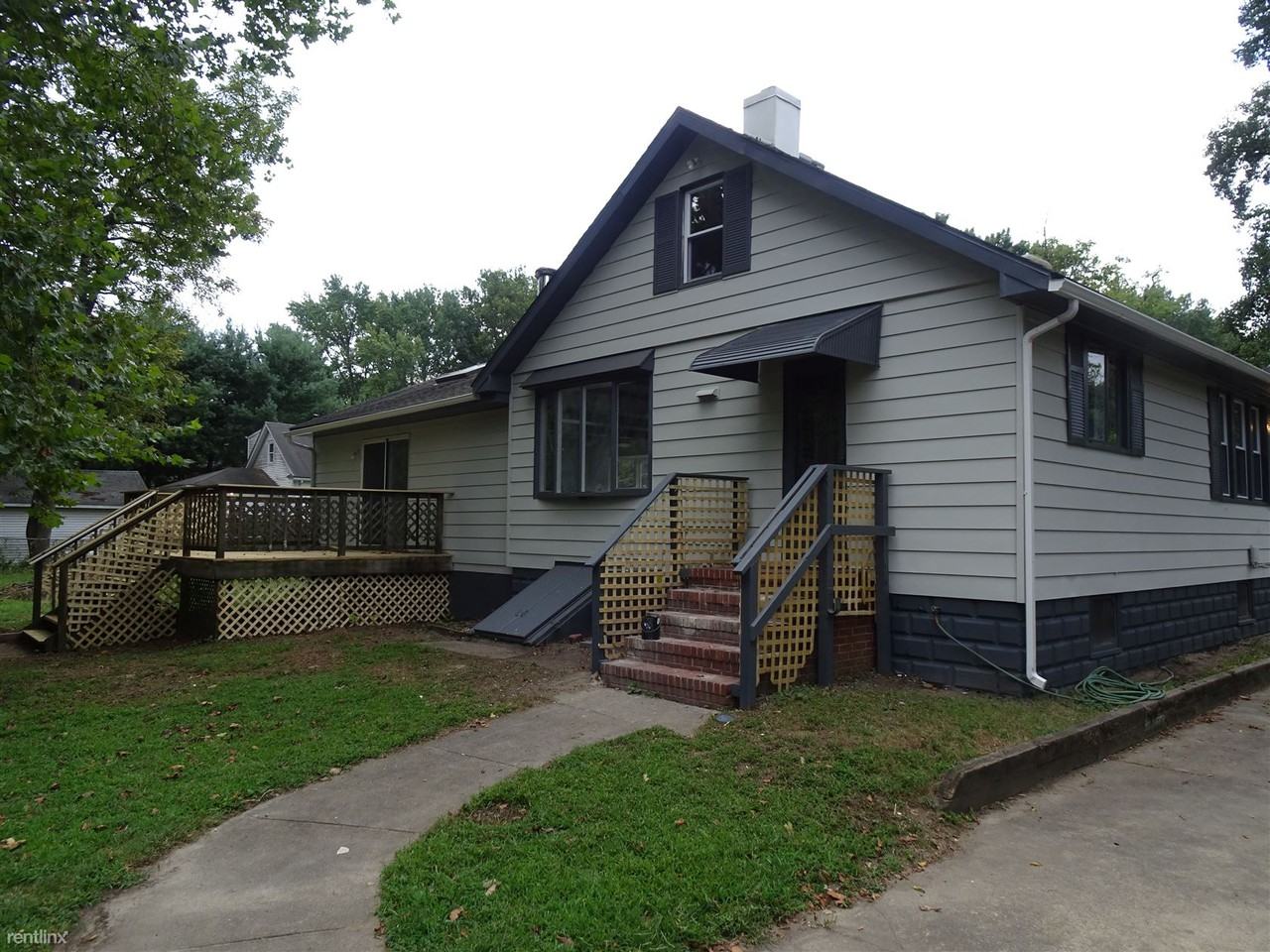 31 Carver Avenue - Photo 2 of 33