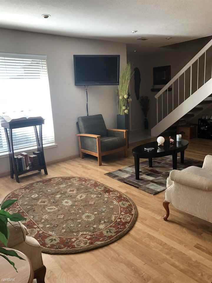 4948 Poplar Terrace - Photo 3 of 25