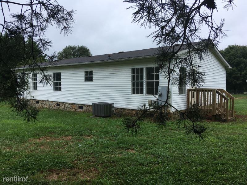 4473 Welch Drive - Photo 3 of 35