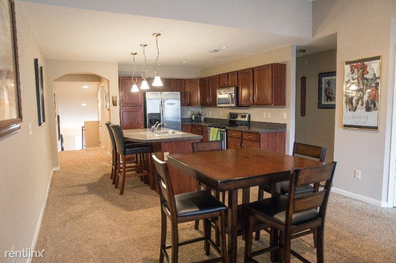 2389 Ambrato Way - Photo 3 of 18