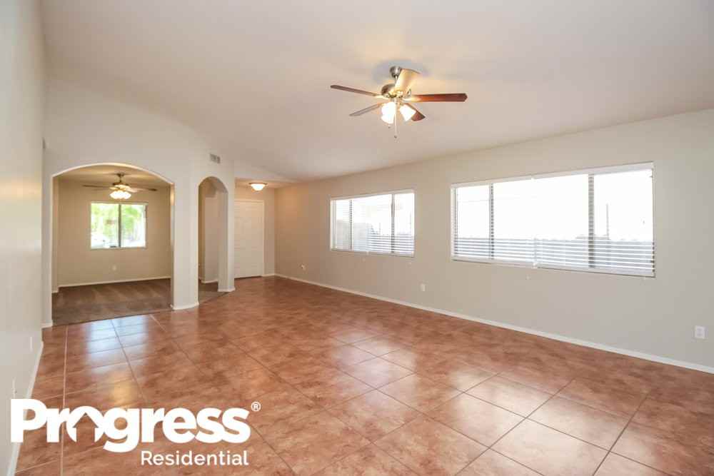 5138 W Pecan Rd - Photo 2 of 20