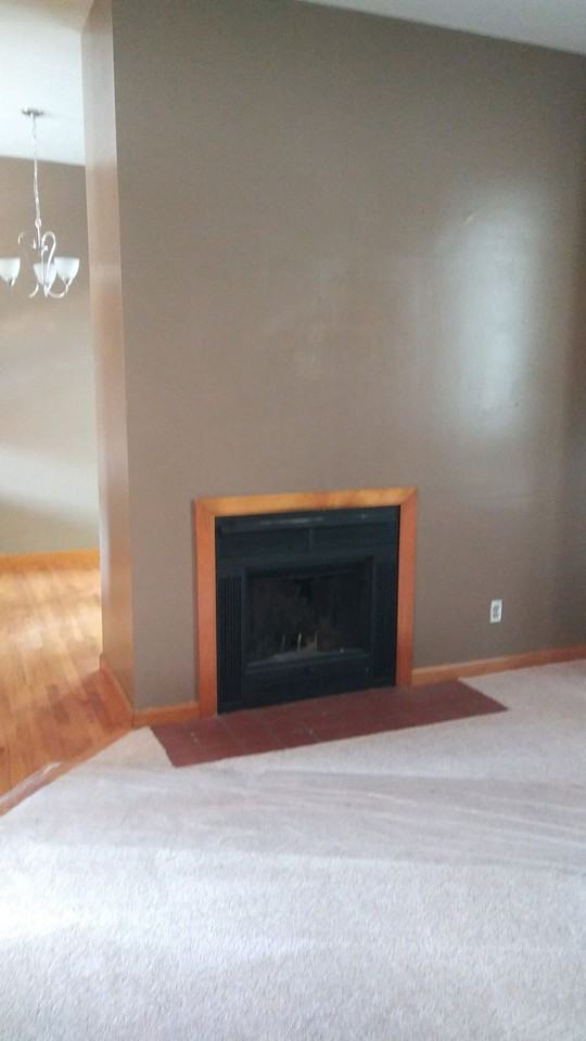 33 Columbus Square Drive - Photo 2 of 17