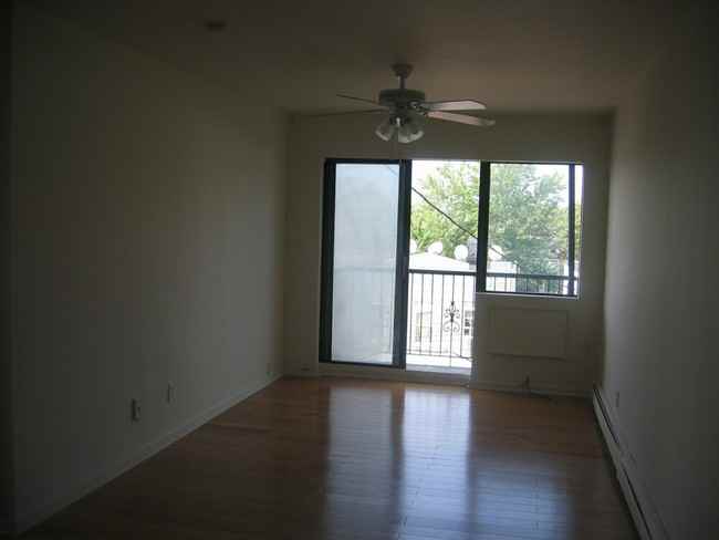 5620 Waldron #7 - Photo 3 of 6