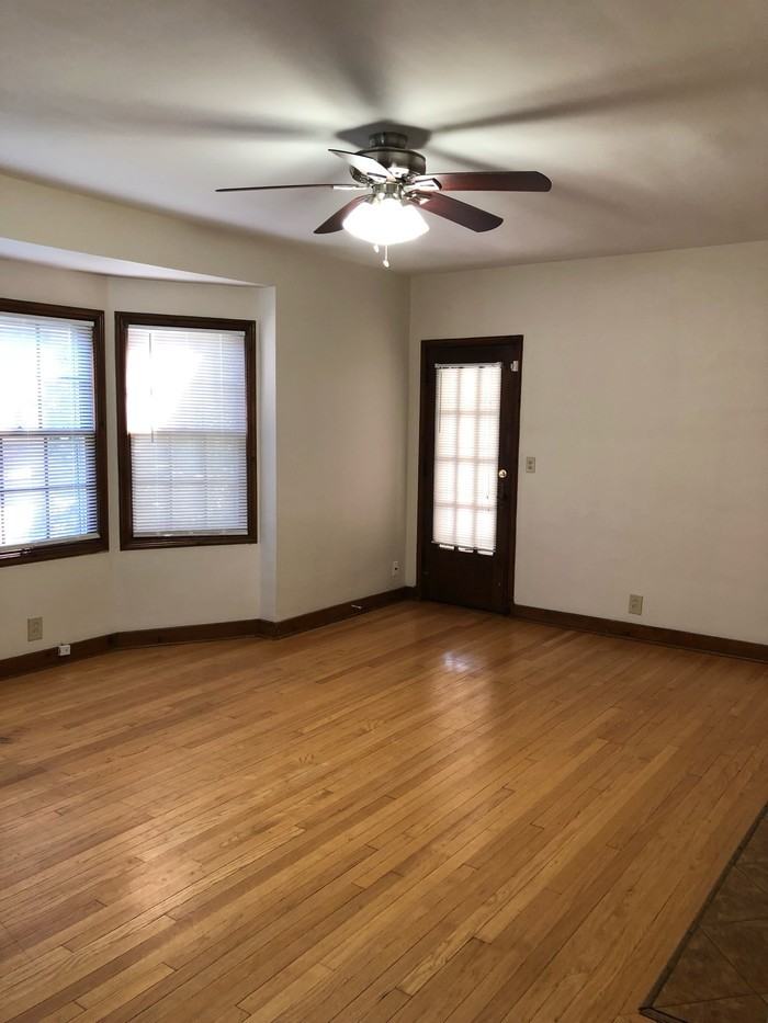 5646 Florence Boulevard - Photo 2 of 5