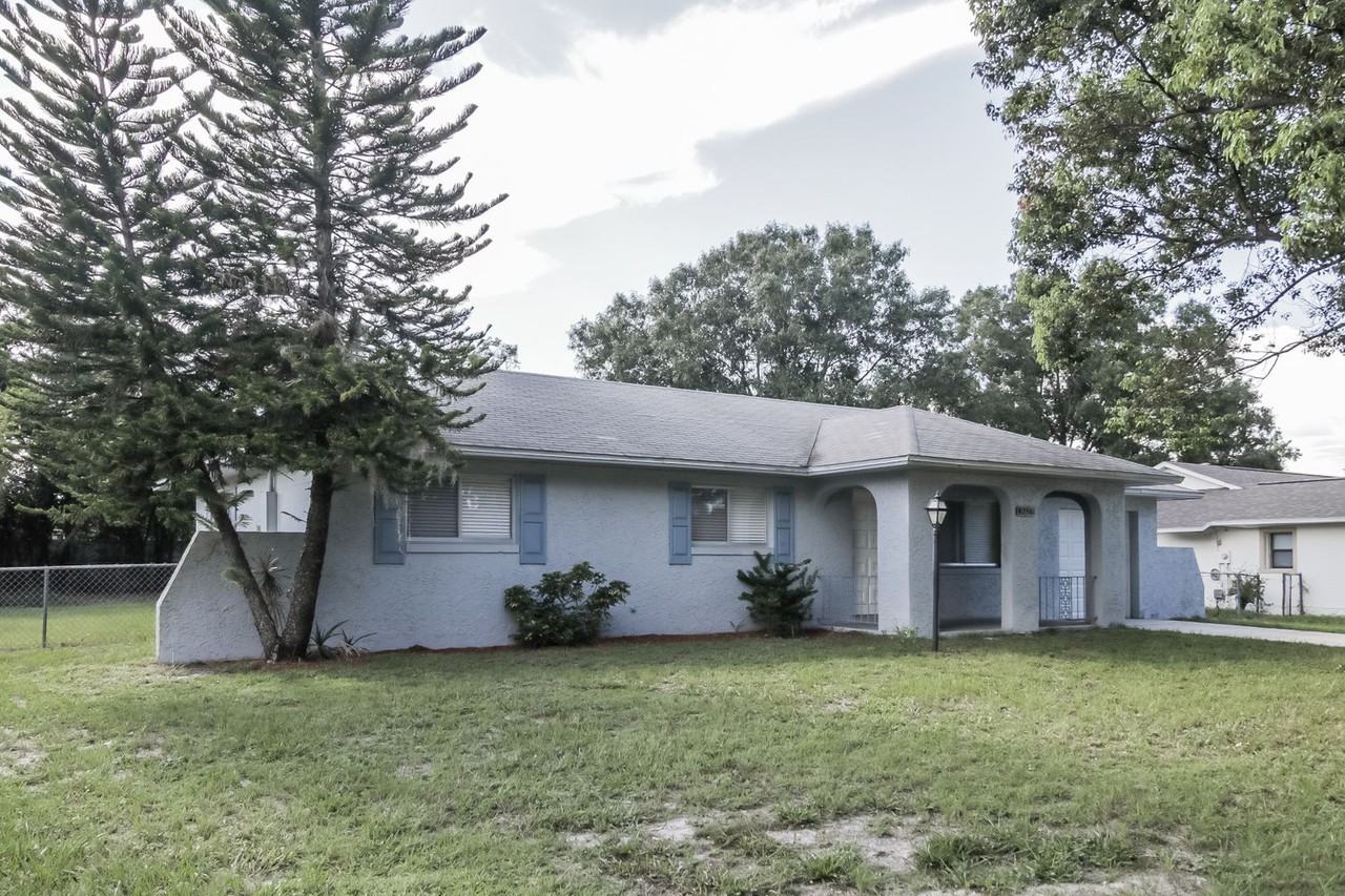 8254 Pamlico St - Photo 3 of 20