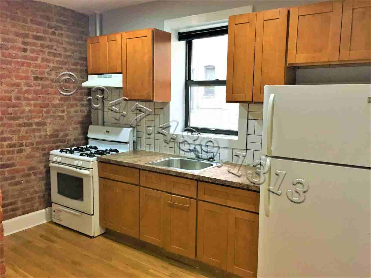 1579 Sterling Pl #LB-3