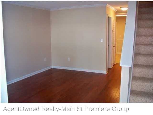 1915 B Tropicana Rd - Photo 2 of 3