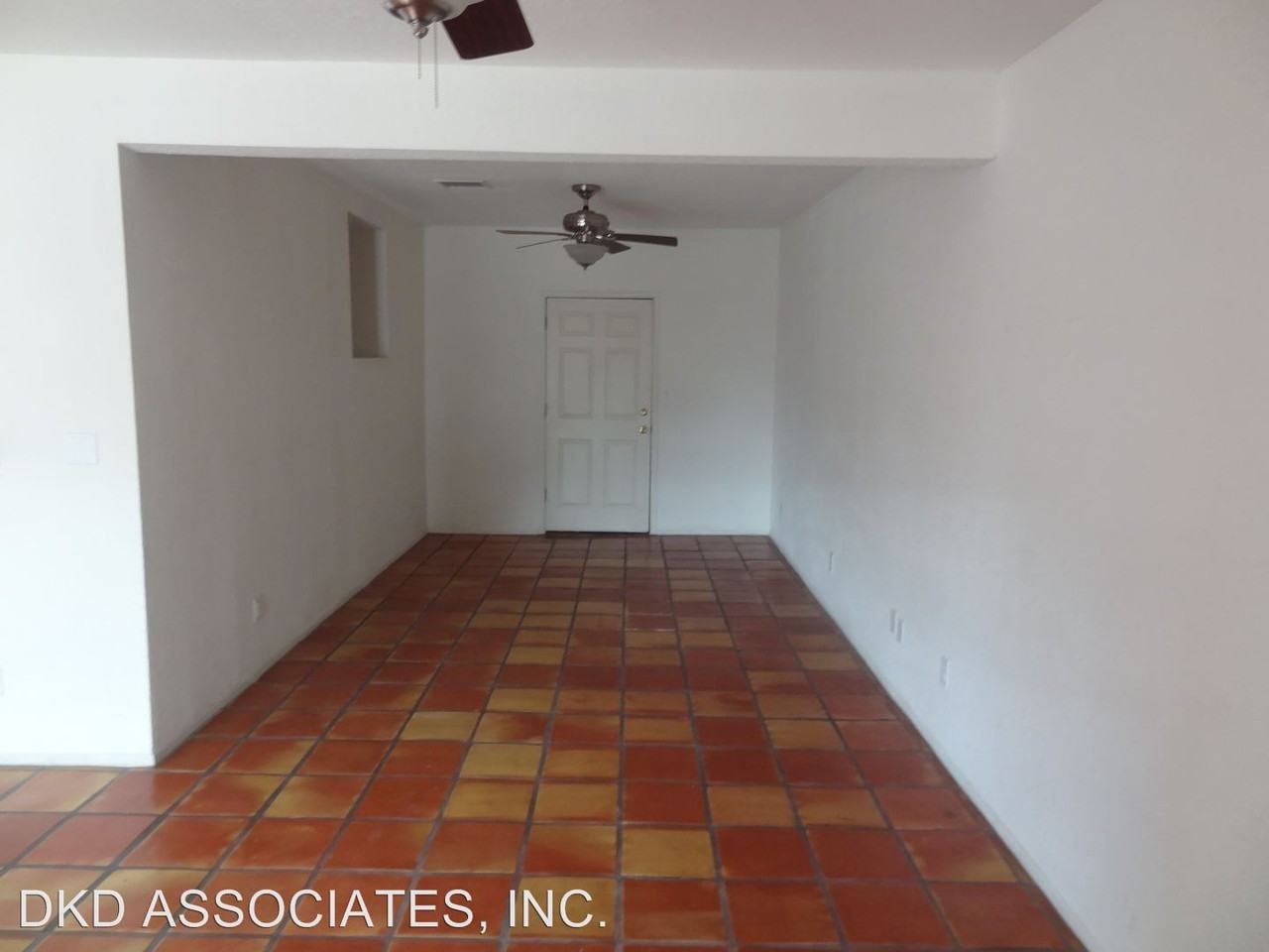 1606 Saint Johns - Photo 2 of 32