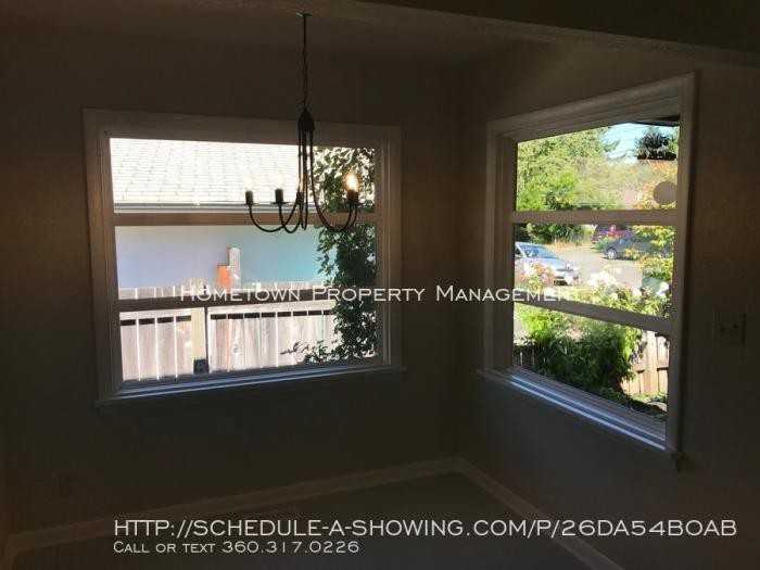 1613 Garrison St Ne - Photo 3 of 13