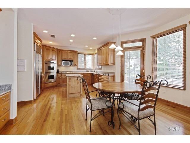 31 Sawgrass Dr - Photo 3 of 11