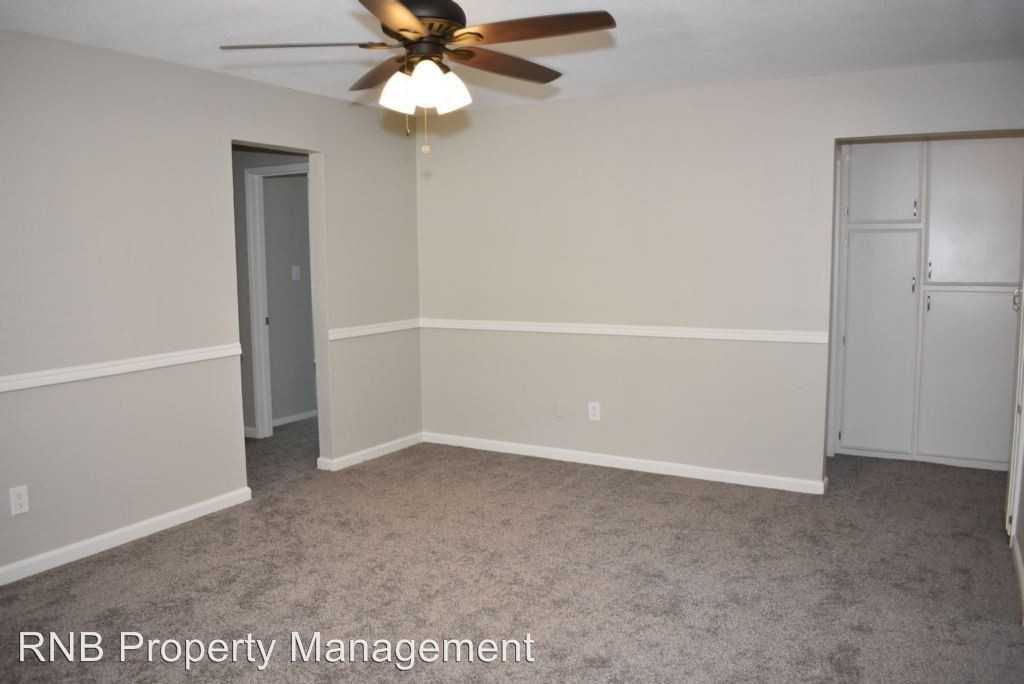 605 Grove Street - Photo 2 of 23