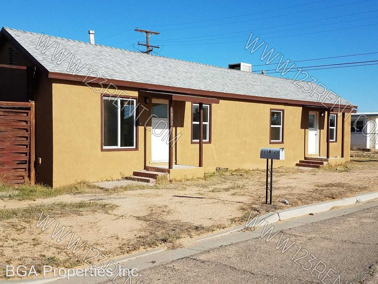 11852 Patricia Ave - Photo 2 of 16