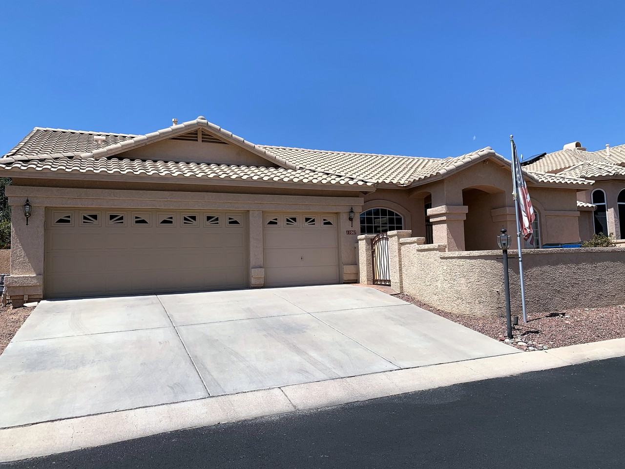 11067 N Cloud View Pl - Photo 2 of 43