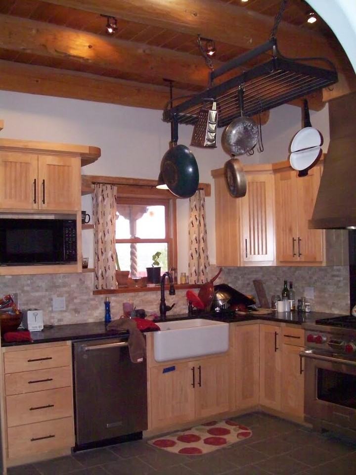 24 Gina Lane - Photo 2 of 12