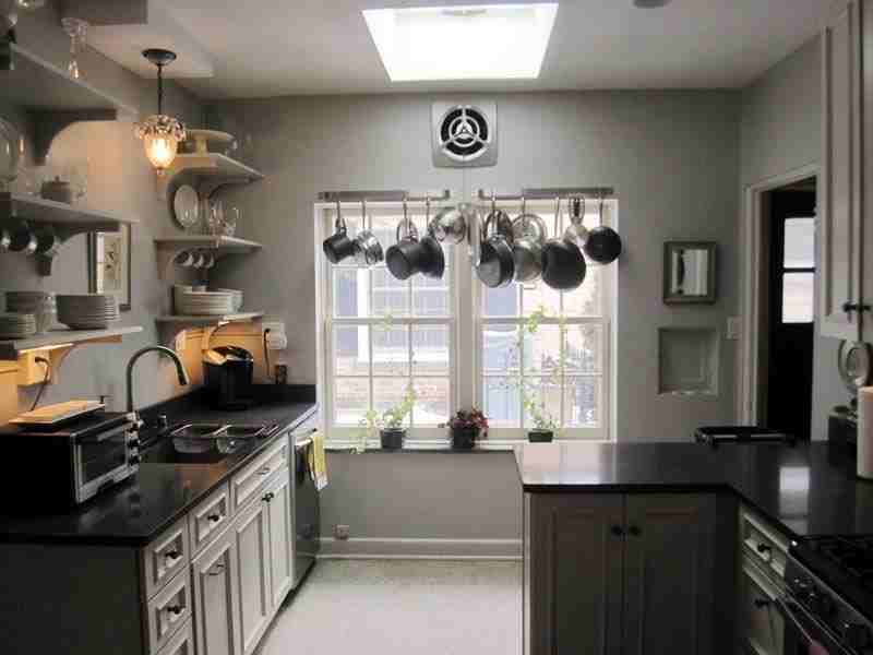 5933 N Berkeley Blvd - Photo 2 of 20