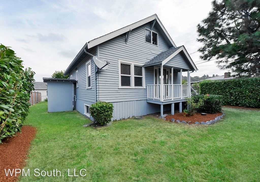 4426 S. 124th St. - Photo 2 of 10