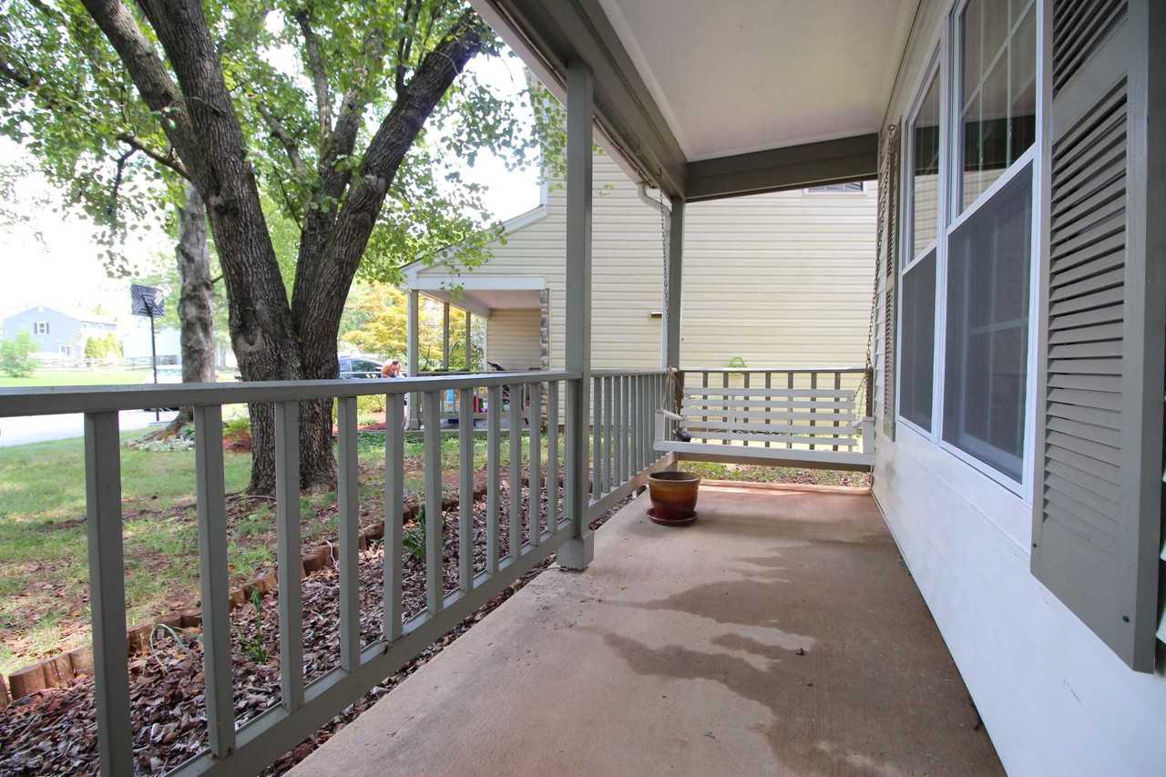 13515 Apple Barrel Ct - Photo 3 of 29