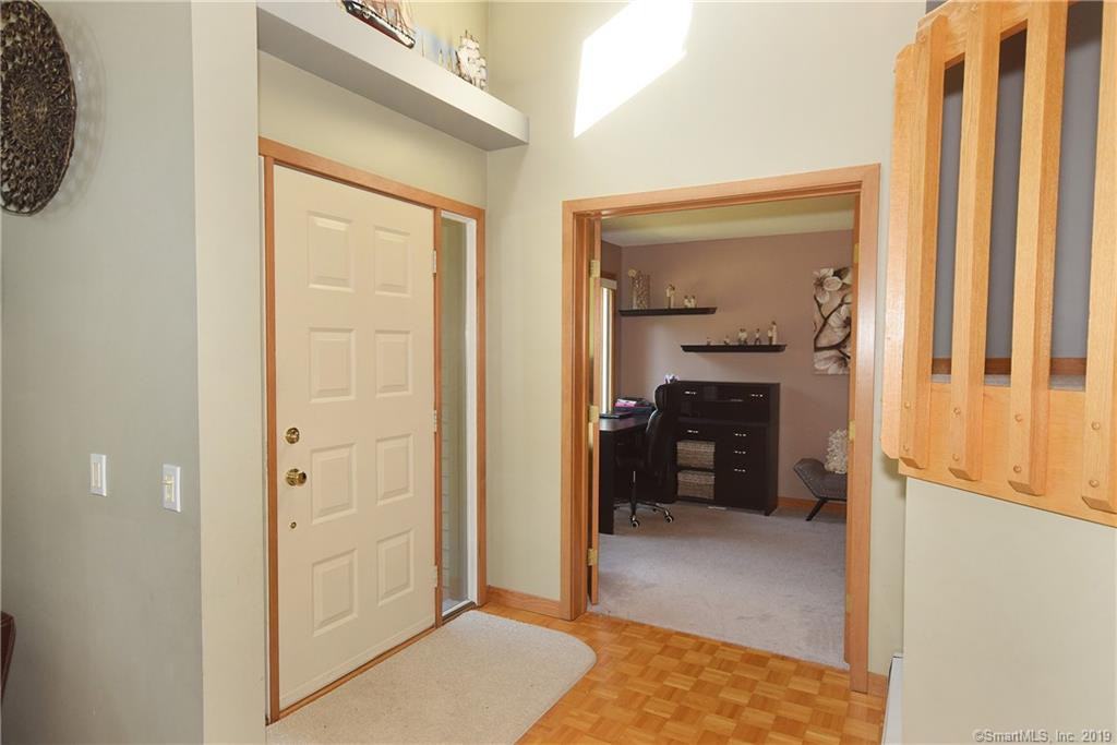 58 Williams Way - Photo 3 of 36