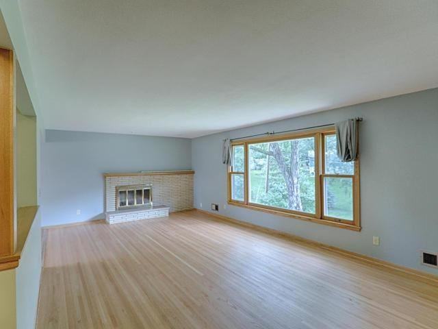 2201 E Old Shakopee Rd - Photo 3 of 18