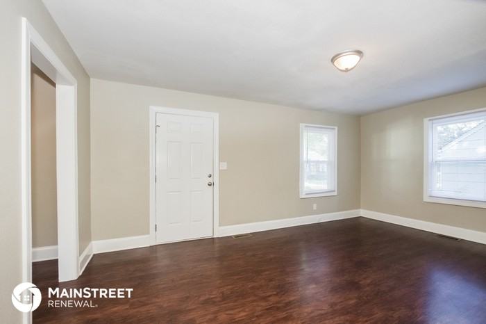1308 Camp Greene Street - Photo 3 of 16