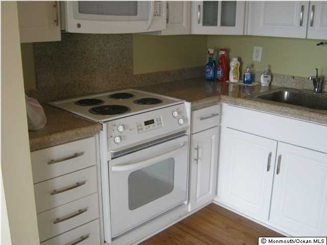 2 Twinlights Ct #I10 - Photo 2 of 5