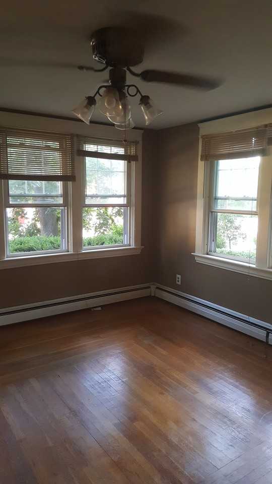 1099 Main St #1 - Photo 2 of 4