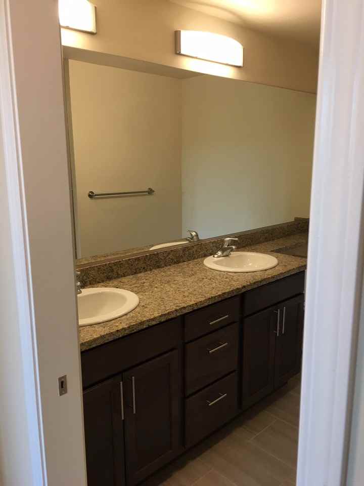 17120 133rd Ave Ne #C516 - Photo 3 of 14