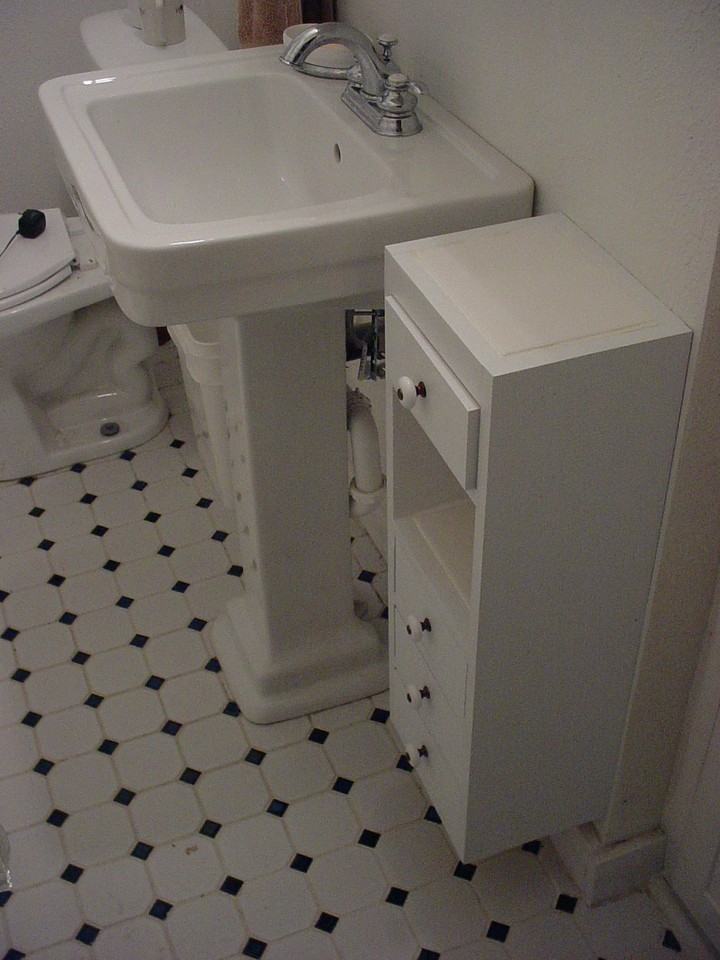 430 Pelly Ave N #B - Photo 3 of 5