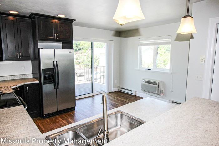 1425 South Catlin Street - Photo 3 of 12