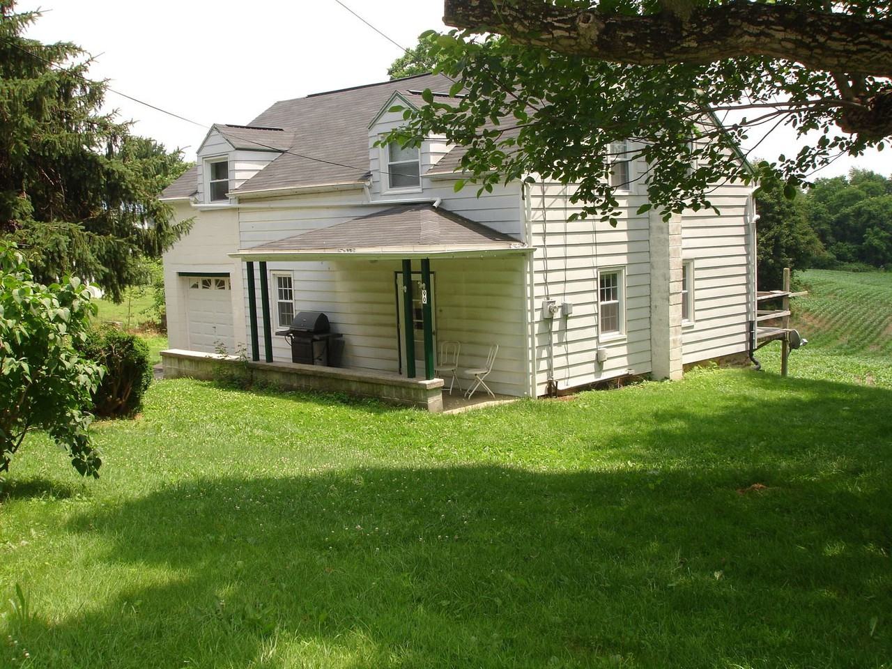 90 Sand Hill Road, Conestoga, PA 17516 3 Bedroom Apartment for Rent