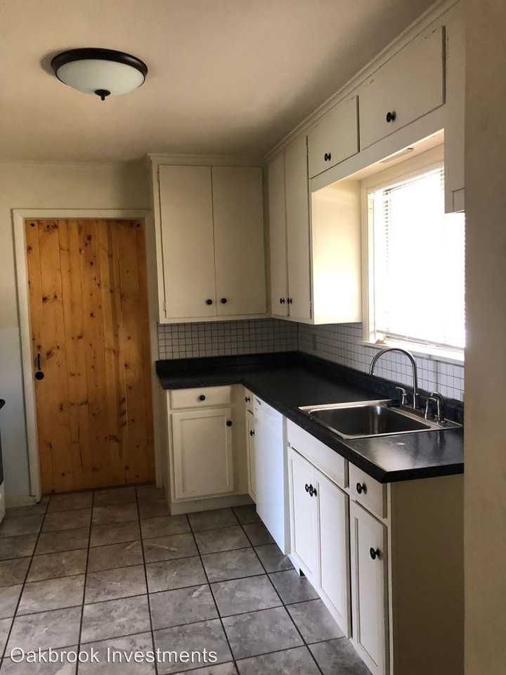 5926 East 27th St - Photo 2 of 13