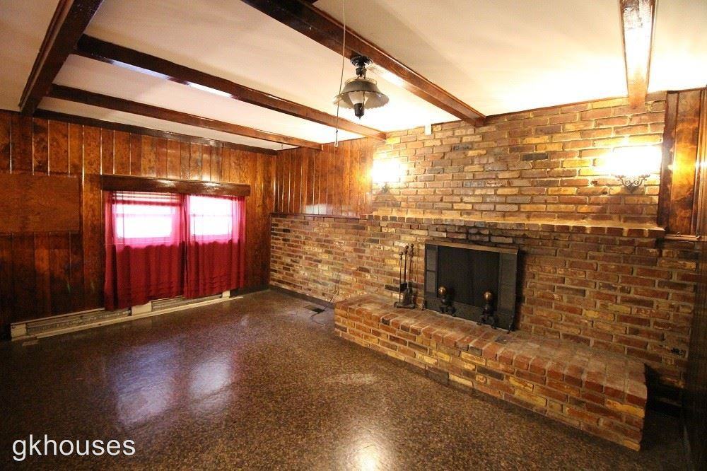 3216 Spears Rd - Photo 3 of 11