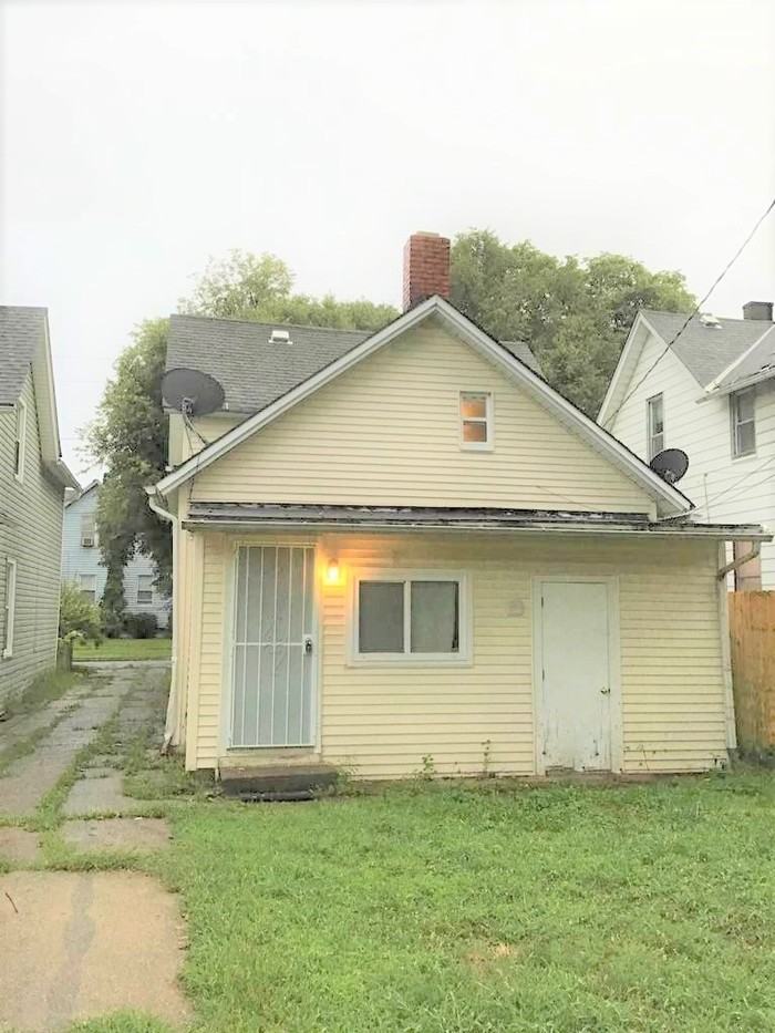7508 Neville Avenue - Photo 2 of 28