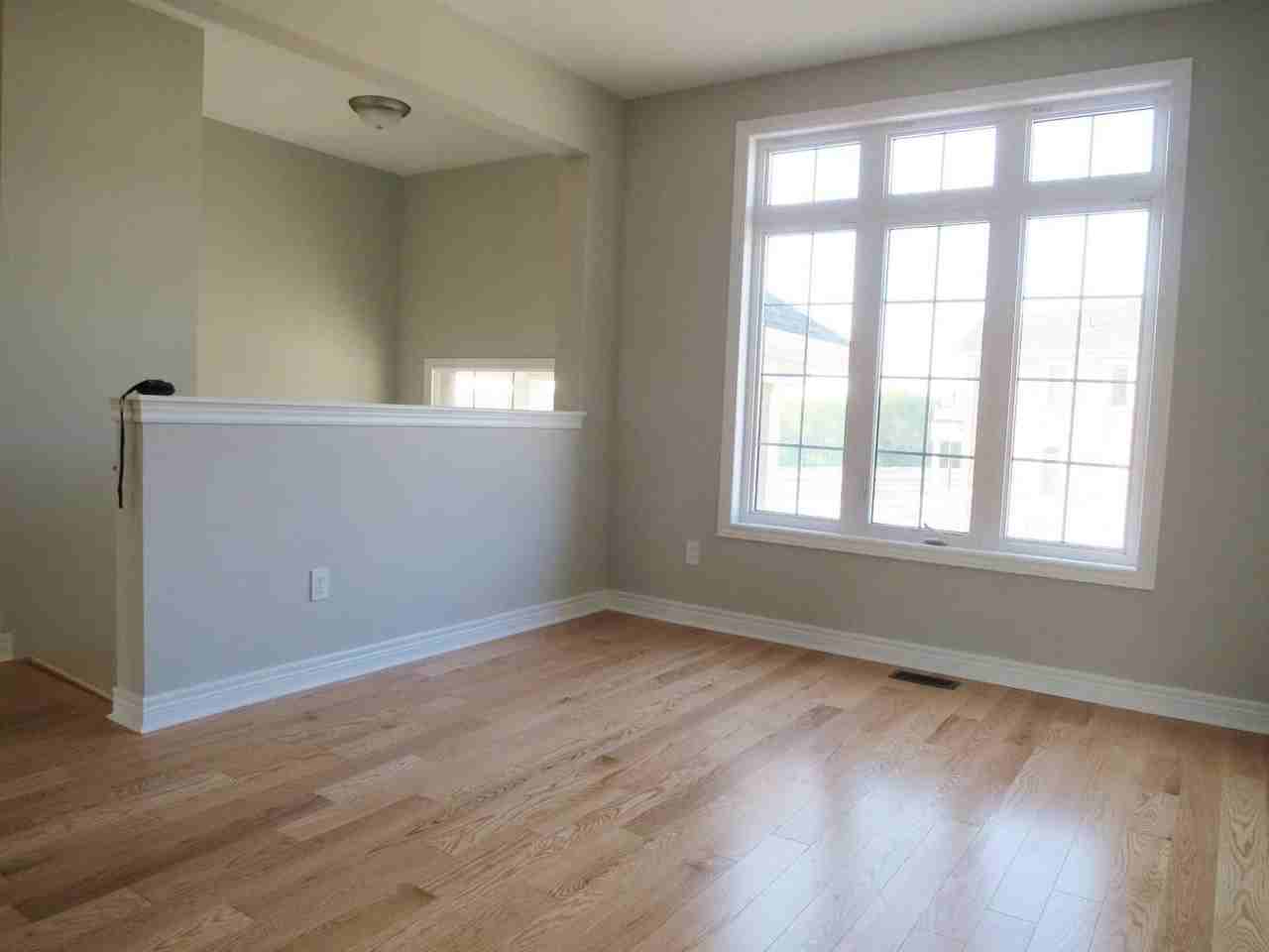 1189 Cactus Crescent - Photo 3 of 19