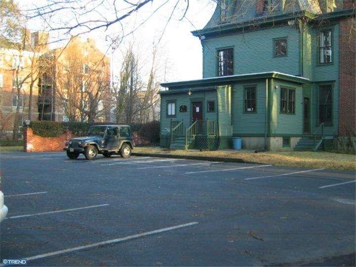 43 Kings Hwy W - Photo 2 of 2