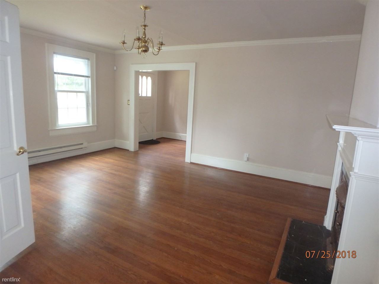 3387 East Wilson St - Photo 3 of 17