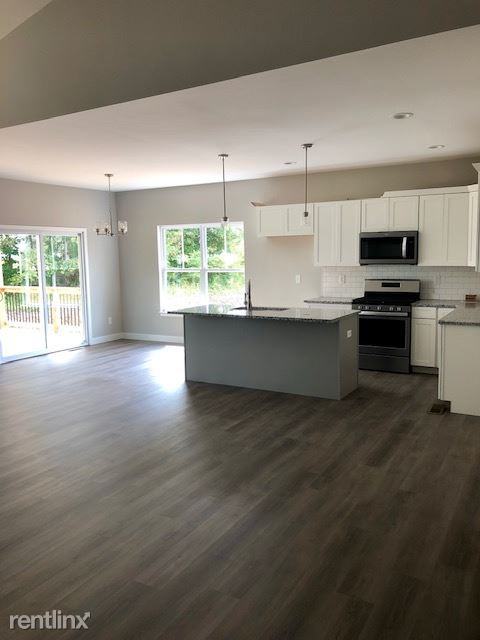 130 Smola Woods Ct - Photo 2 of 12