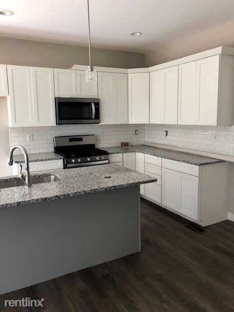 130 Smola Woods Ct - Photo 3 of 12