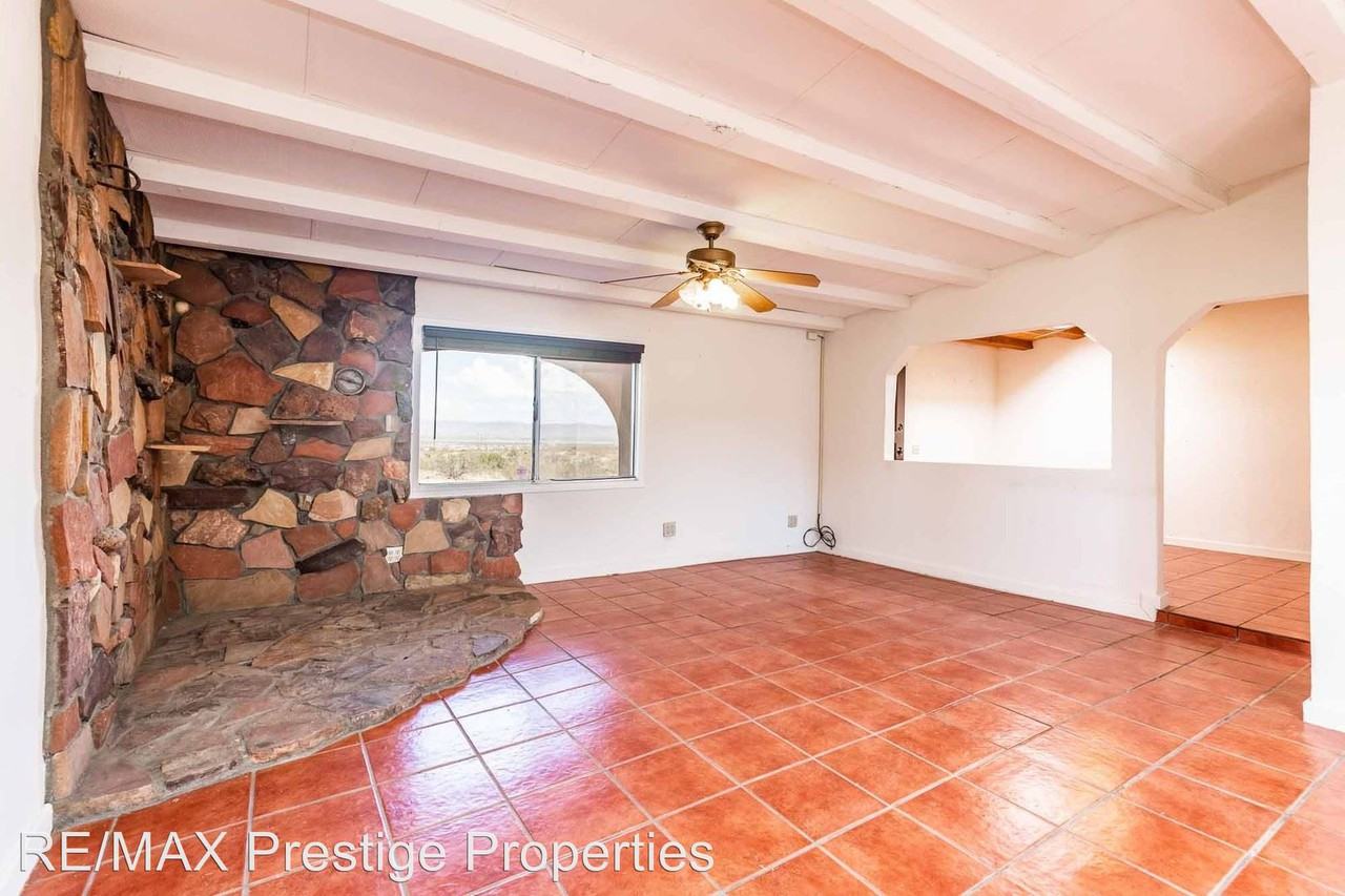 1635 S. Don Luis Rd - Photo 2 of 44