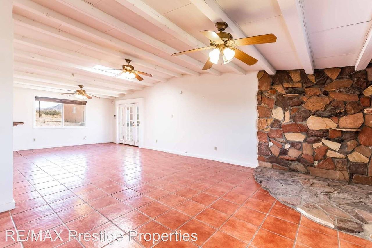 1635 S. Don Luis Rd - Photo 3 of 44