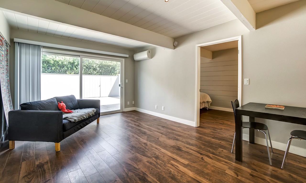 Parallel - Photo 3 of 19