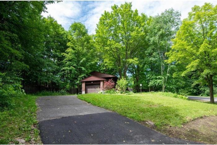 18 Briarcliffe Drive - Photo 3 of 30