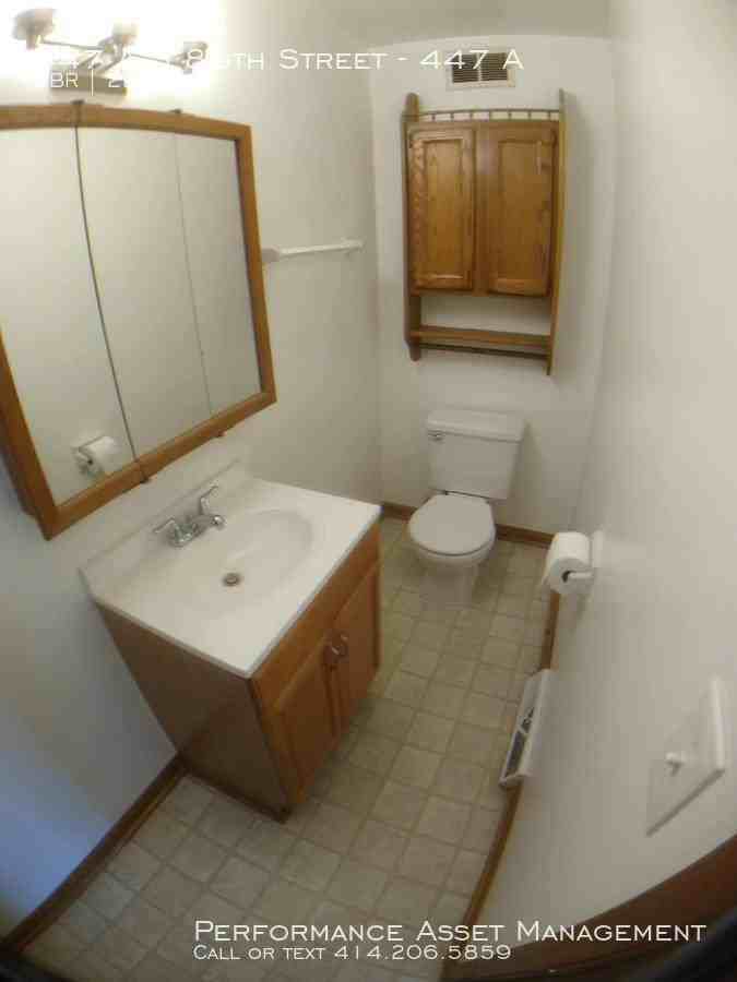 447A 447a S 86th St - Photo 3 of 12