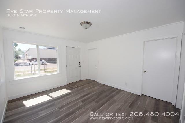 308 N 9th Ave - Photo 3 of 13