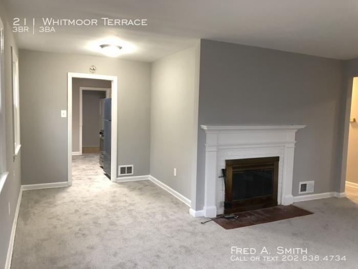 211 Whitmoor Terrace - Photo 2 of 13