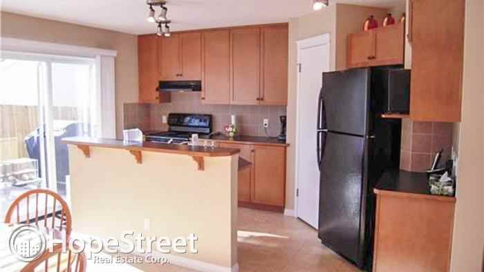 83 Prestwick Bay Se - Photo 2 of 9