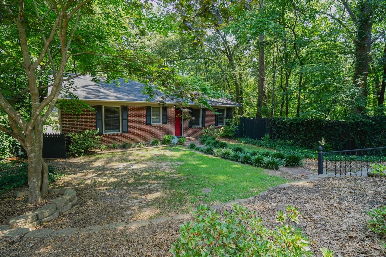 26 Kirkwood Lane - Photo 3 of 22