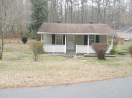 featured image of 5510 Lakeview Dr