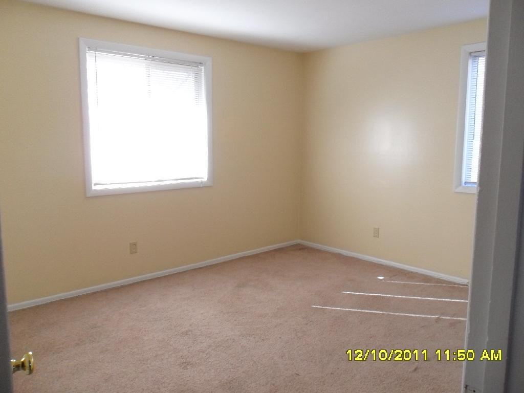 1305 Cartwright Dr - Photo 2 of 15